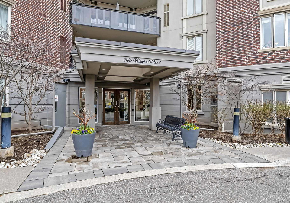 245-dalesford-road-etobicoke-ontario-w12971230