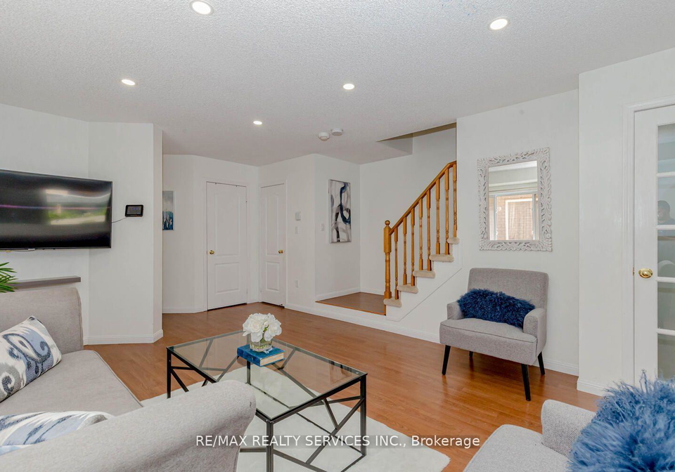 32-silo-upper-court-brampton-ontario-w12971292