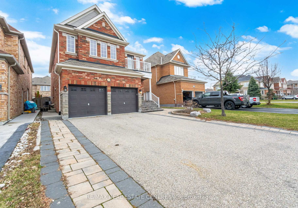5384-valhalla-main-and-second-floor-crescent-mississauga-ontario-w12971294