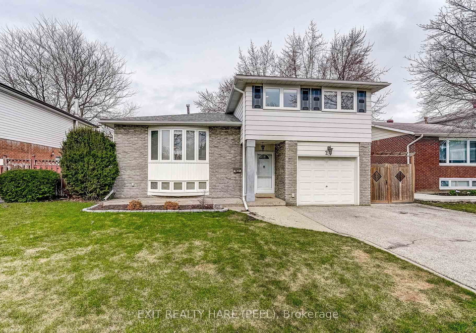 29-trotters-lane-brampton-ontario-w12971320