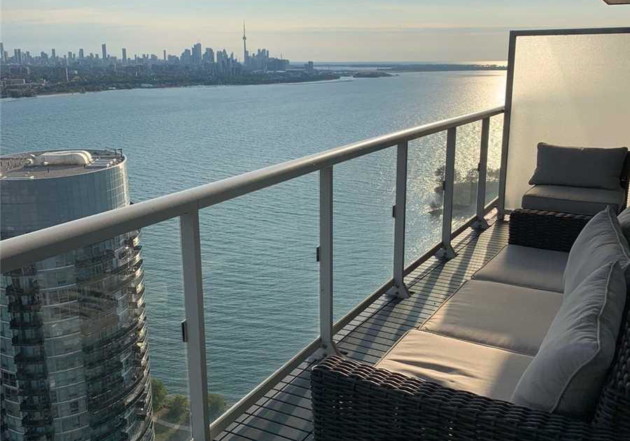 56-annie-craig-drive-etobicoke-ontario-w12971326