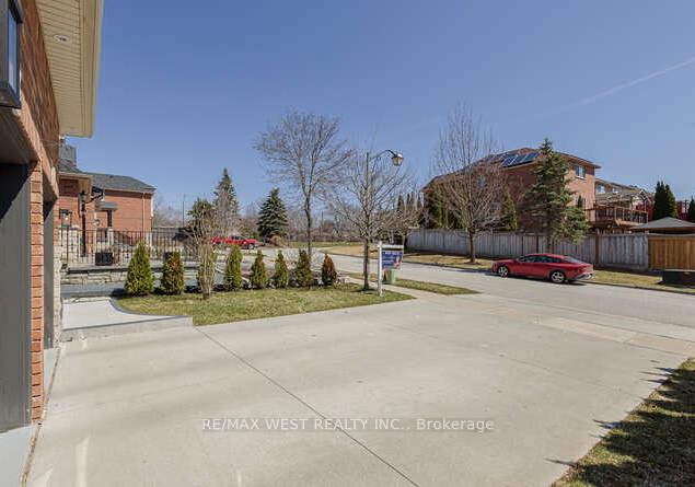 6-gray-park-drive-caledon-ontario-w12971336