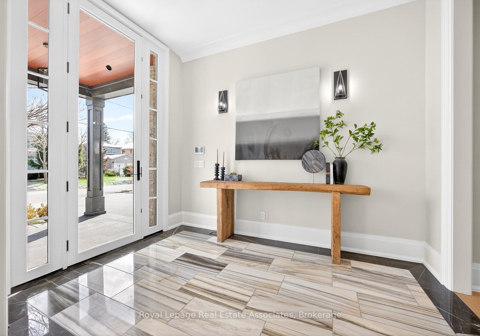 16-dorlen-avenue-etobicoke-ontario-w12971474
