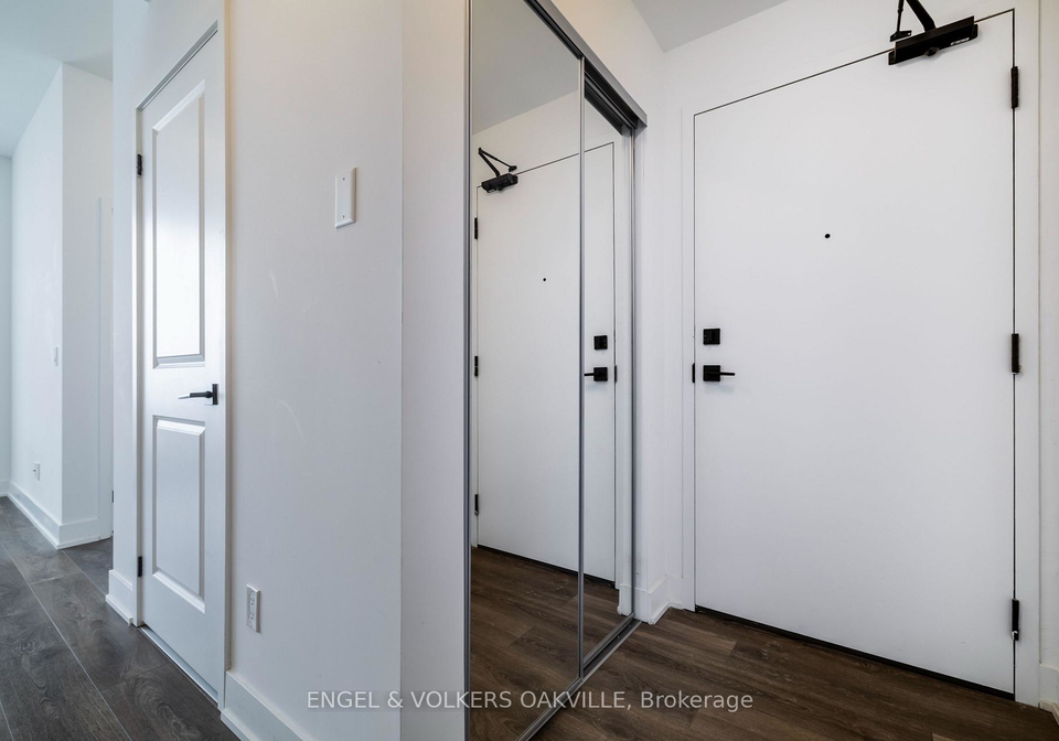 2481-taunton-road-oakville-ontario-w12971484