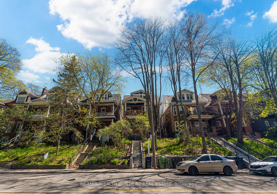 163-parkside-drive-toronto-ontario-w12971626