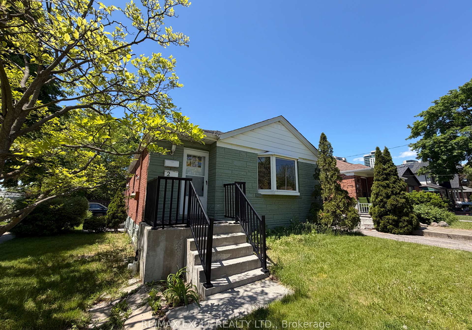 2-rufford-road-etobicoke-ontario-w12971630