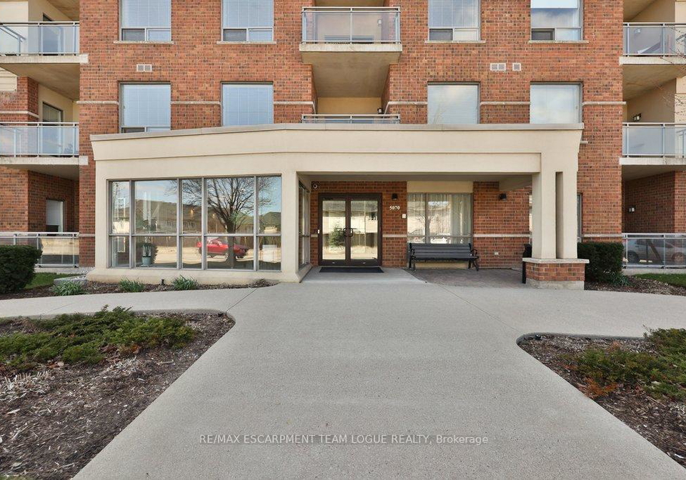 5070-fairview-street-burlington-ontario-w12971682