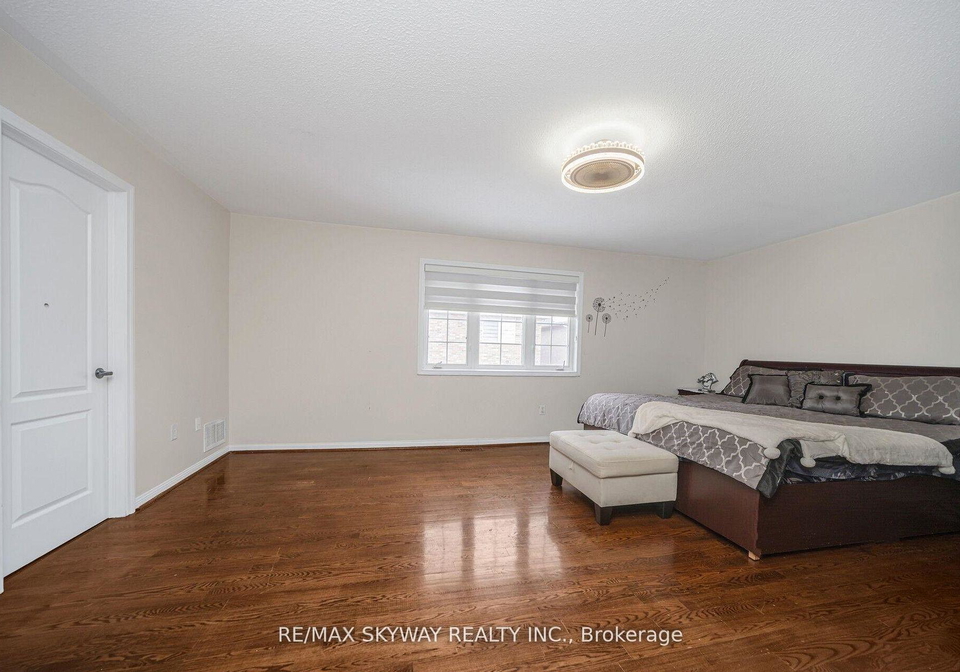104-whitwell-drive-brampton-ontario-w12971924