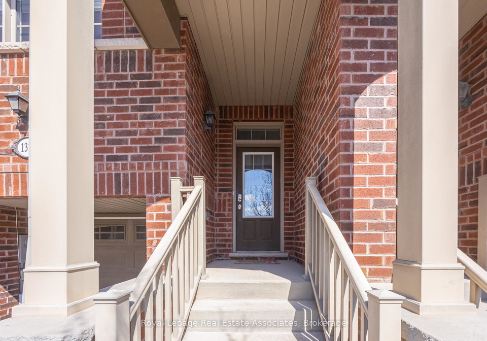 1376-granrock-crescent-mississauga-ontario-w12972390
