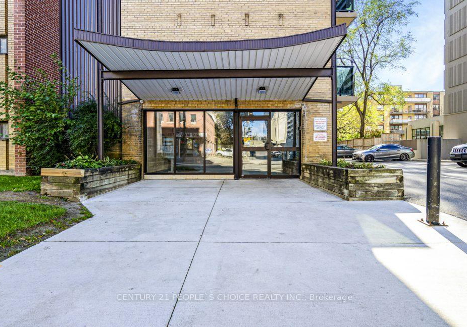 839-roselawn-avenue-north-york-ontario-w12972698