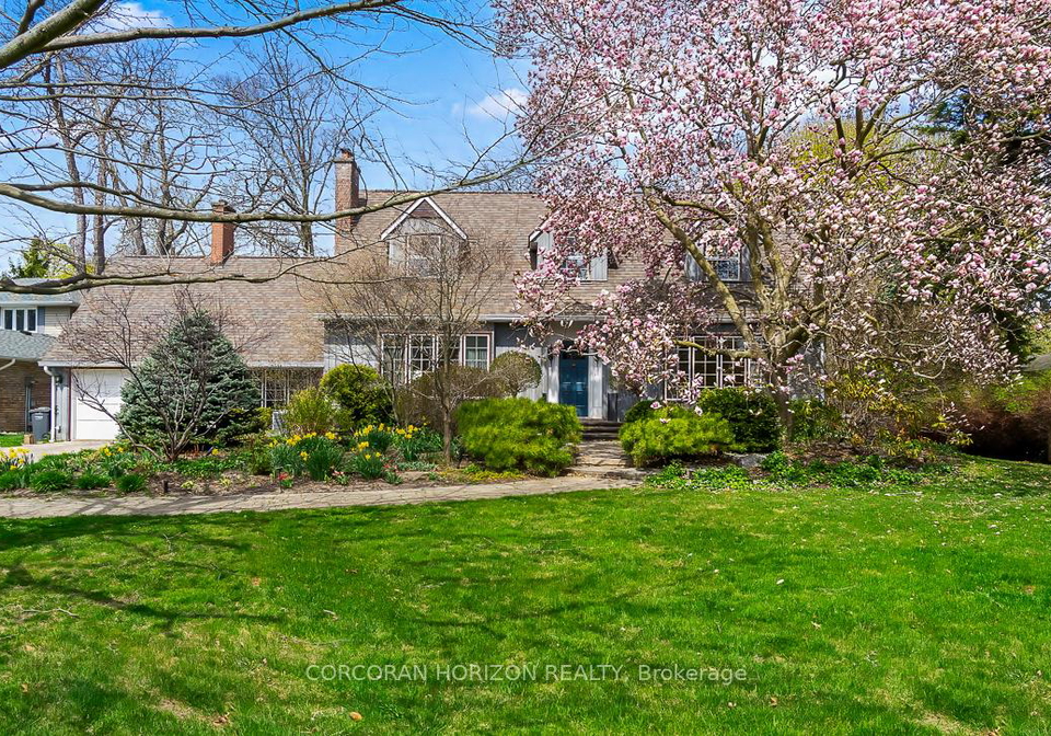 1735-sunningdale-bend-mississauga-ontario-w12972798
