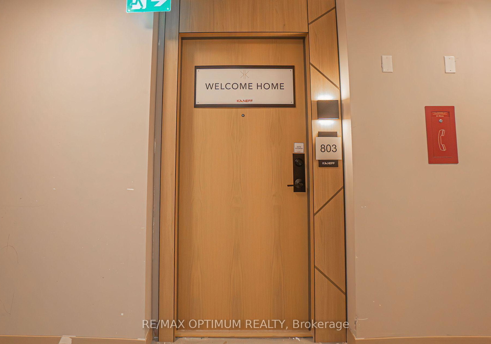 202-burnhamthorpe-road-e-mississauga-ontario-w12972846