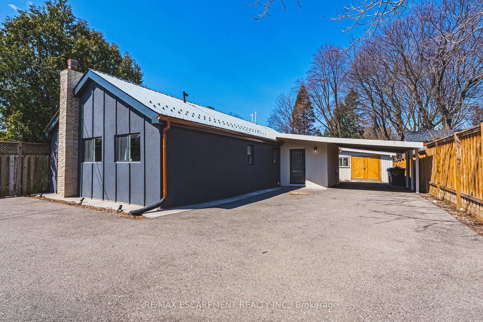 121-paisley-boulevard-e-mississauga-ontario-w12972908