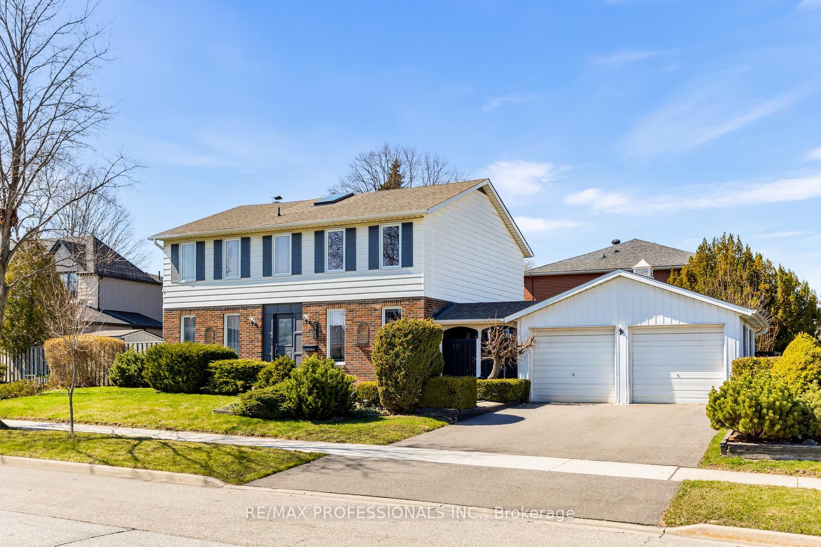 1893-stonepath-crescent-mississauga-ontario-w12972938