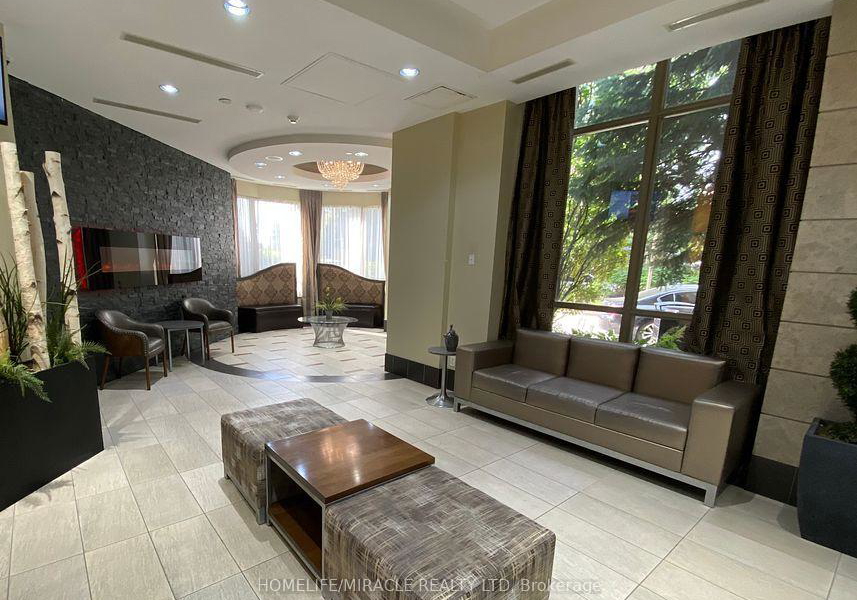 310-burnhamthorpe-road-w-mississauga-ontario-w12973614