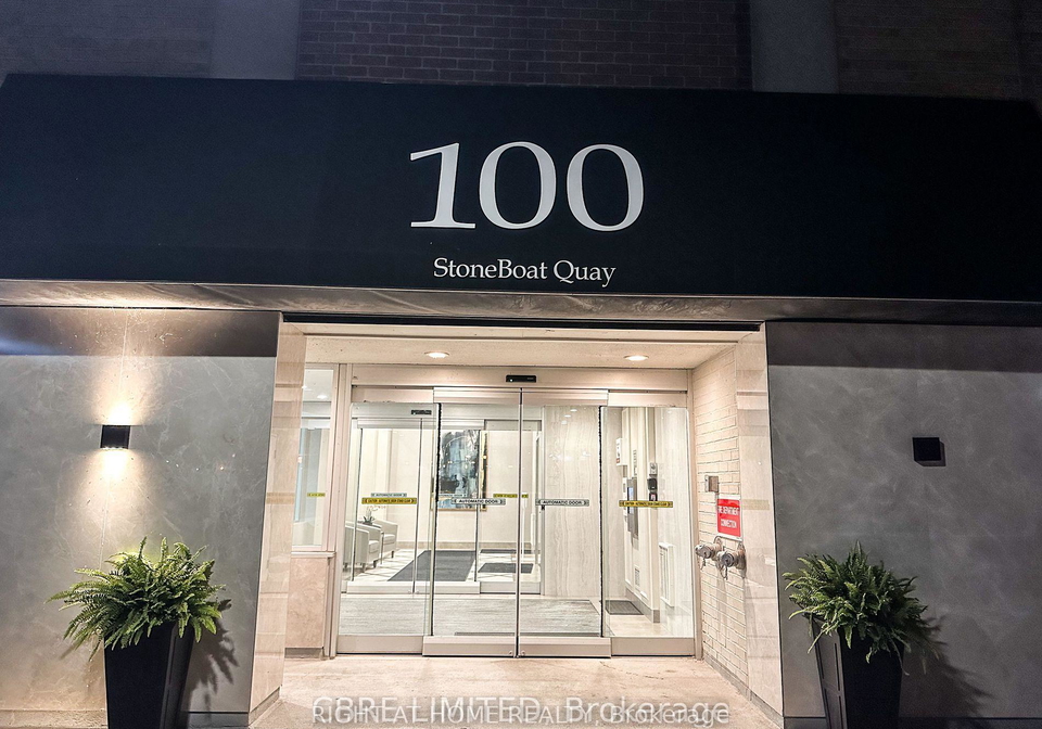100-bronte-road-oakville-ontario-w12973838