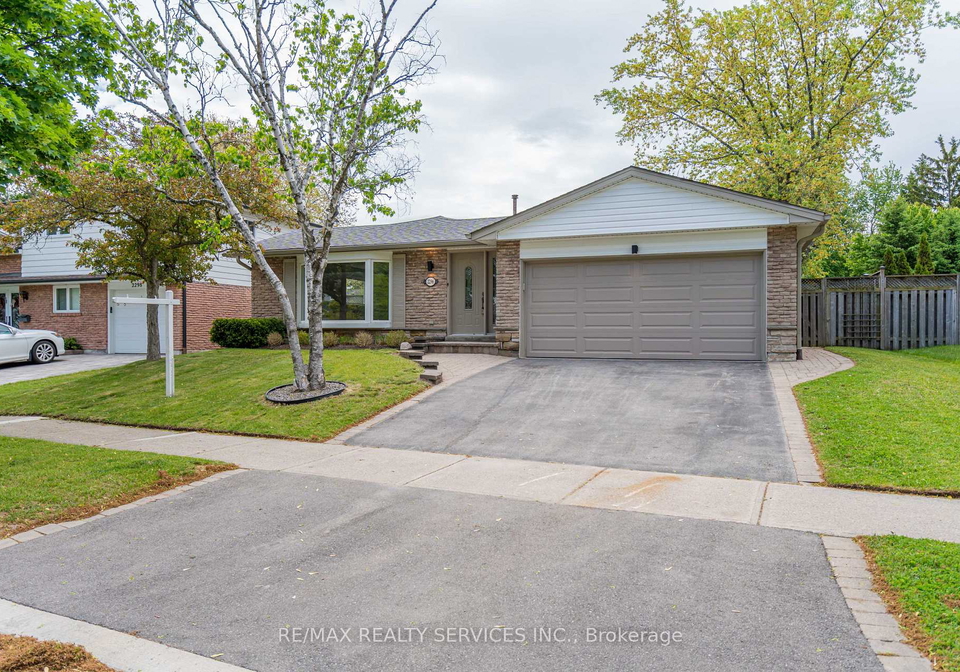 2296-devon-road-oakville-ontario-w12973900