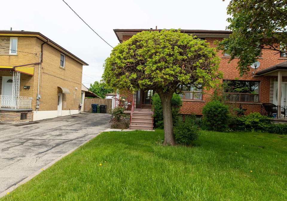 76-dombey-road-york-ontario-w12974362