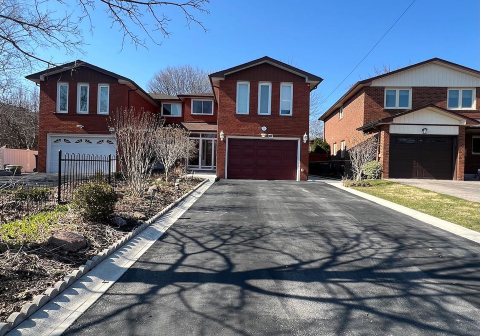 94-bremen-lane-mississauga-ontario-w12974484