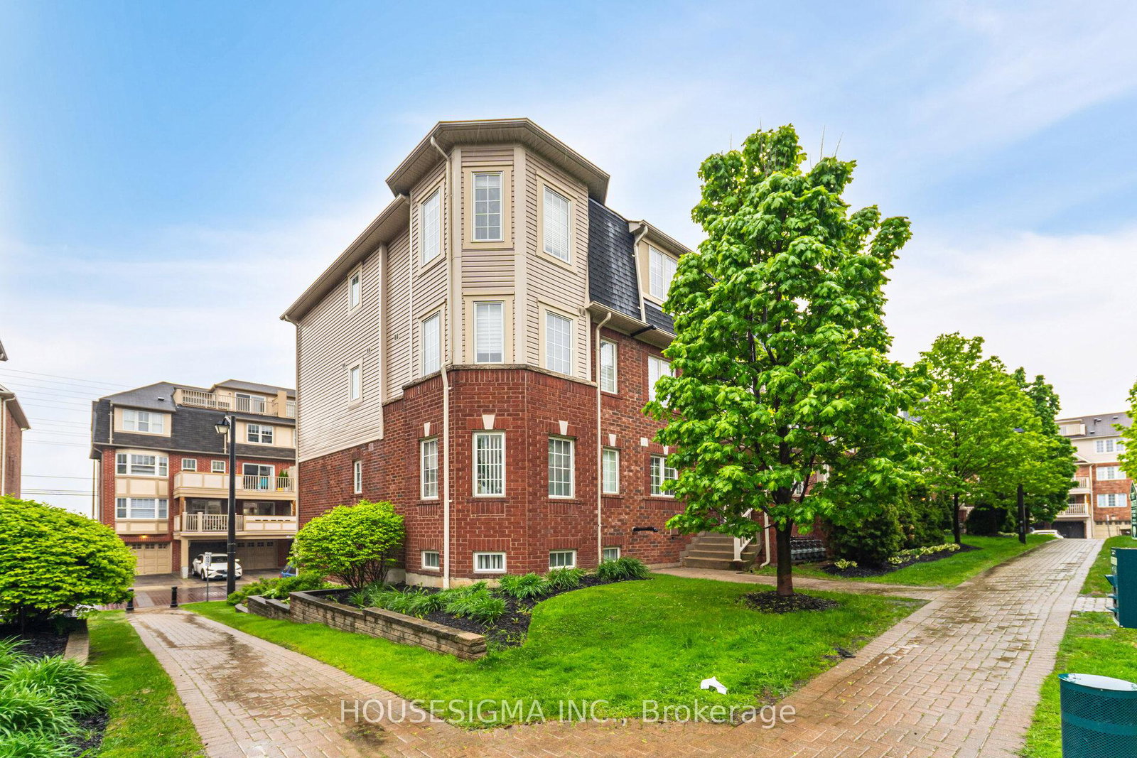 760-neighbourhood-circle-mississauga-ontario-w12974526