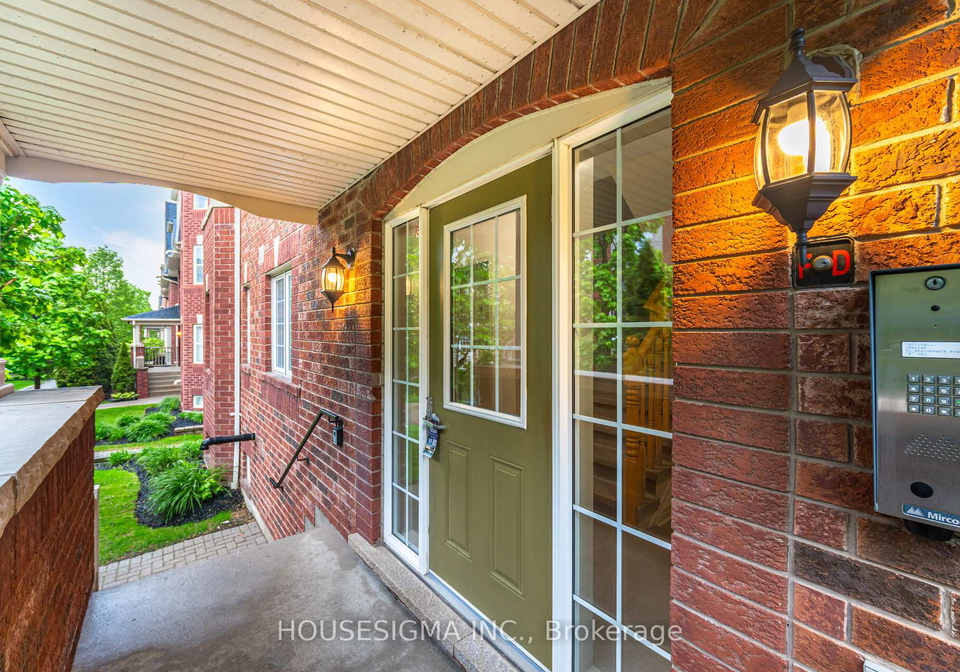 760-neighbourhood-circle-mississauga-ontario-w12974526
