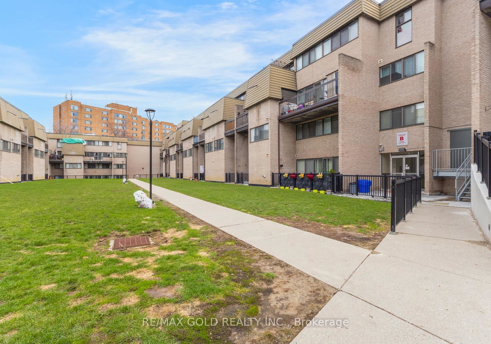 2095-roche-court-mississauga-ontario-w12974624
