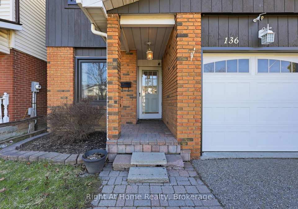 136-elderwood-place-brampton-ontario-w12974626