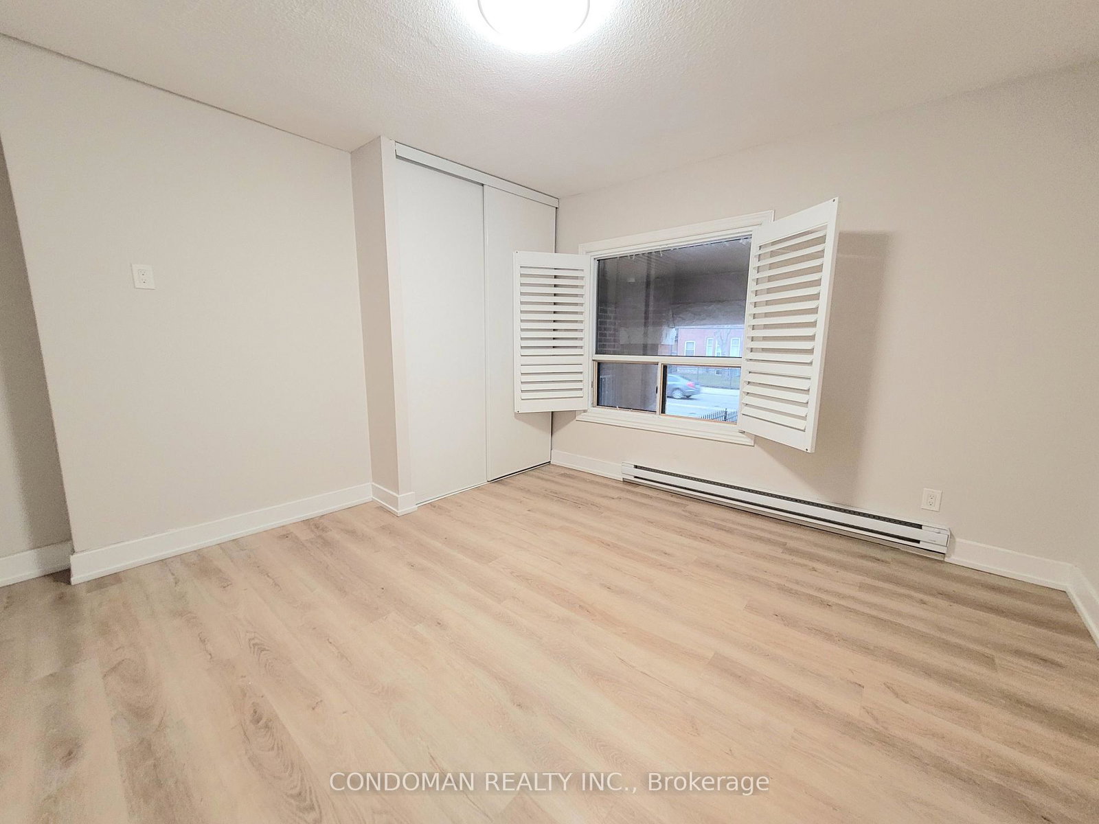 1371-king-street-w-toronto-ontario-w12974680