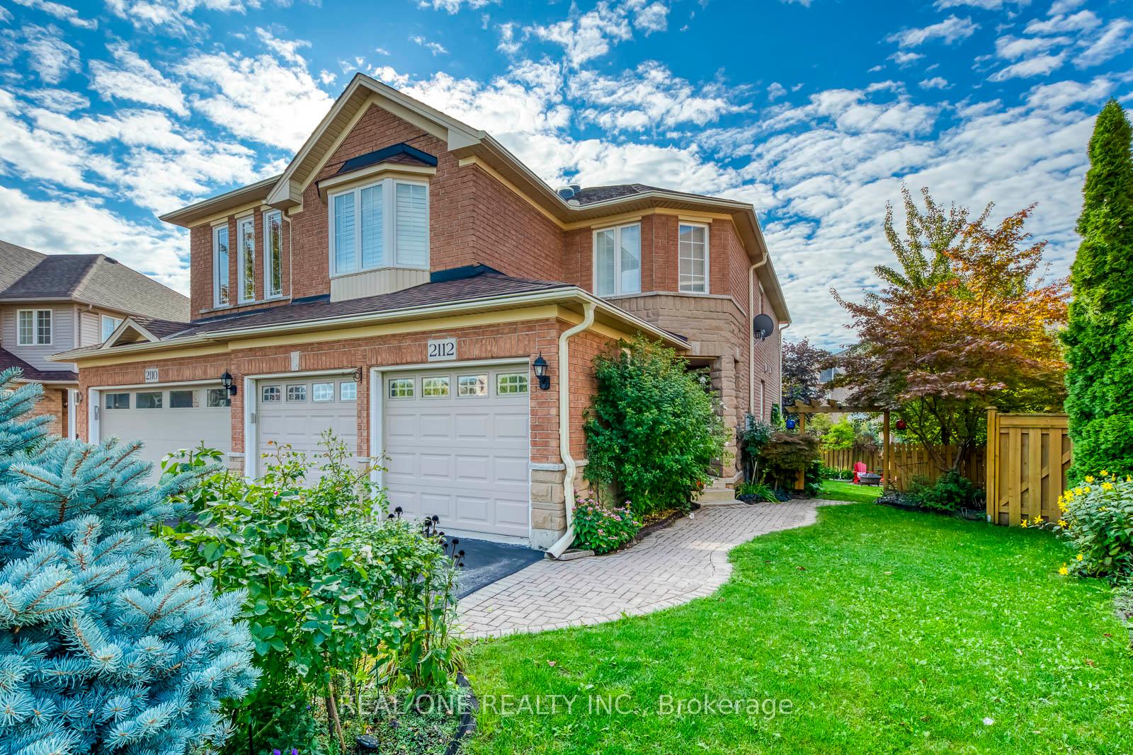 2112-redstone-crescent-oakville-ontario-w12975076
