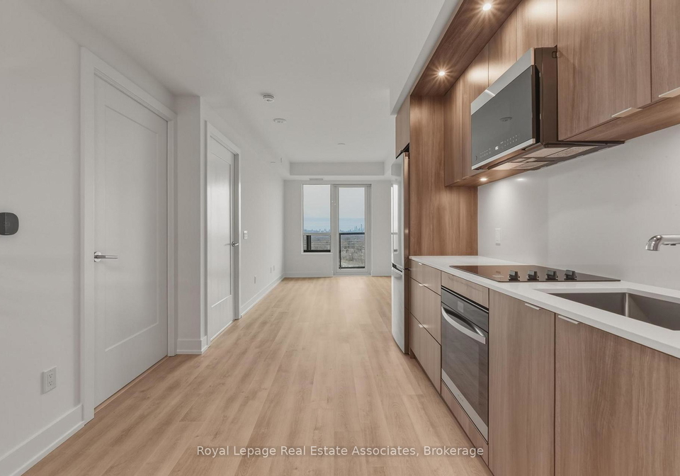 60-central-park-roadway-etobicoke-ontario-w12975554