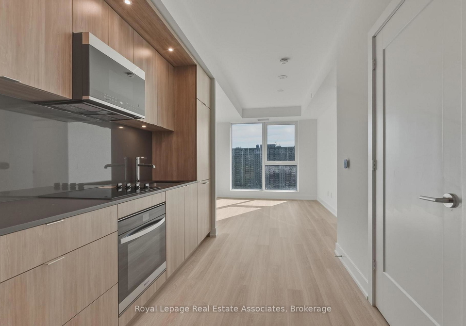 25-cordova-avenue-etobicoke-ontario-w12975648