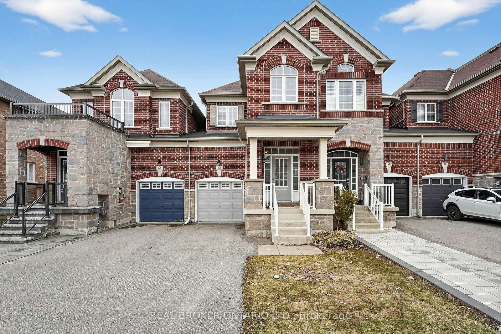 82-upper-canada-court-halton-hills-ontario-w12975940