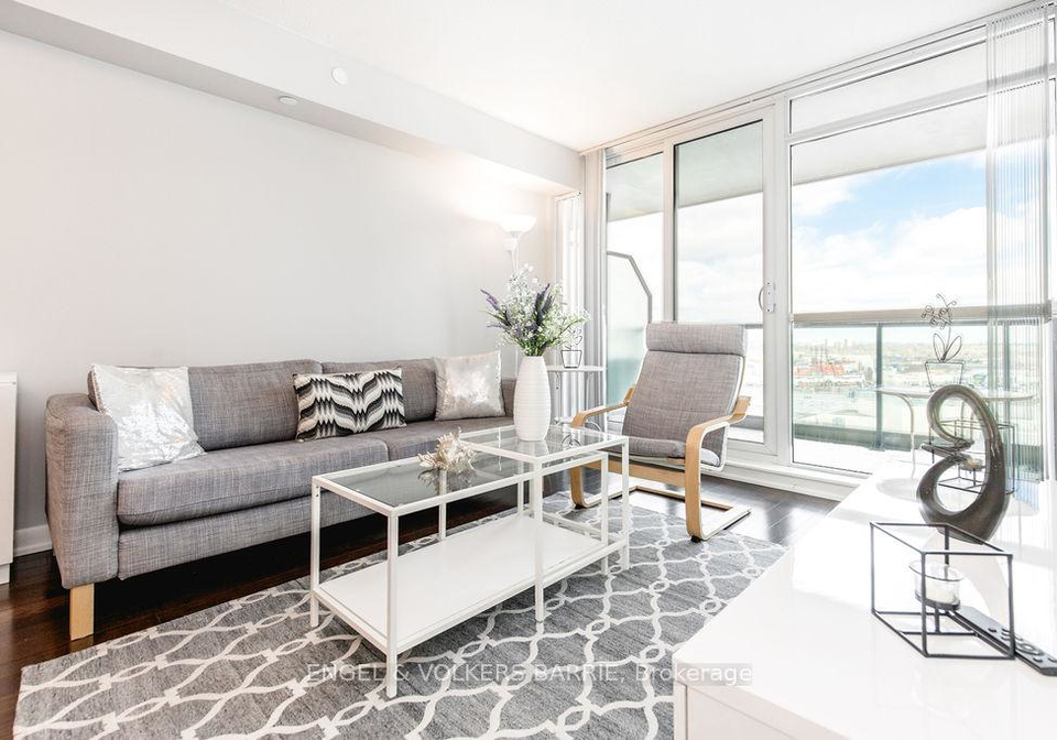 215-sherway-gardens-road-etobicoke-ontario-w12975964