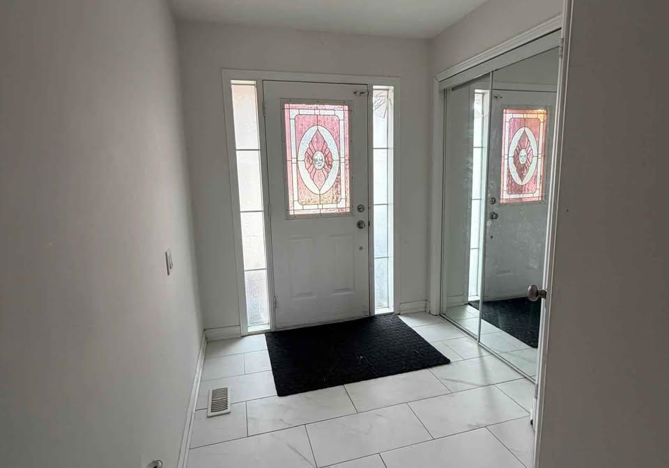 35-view-green-crescent-etobicoke-ontario-w12976202