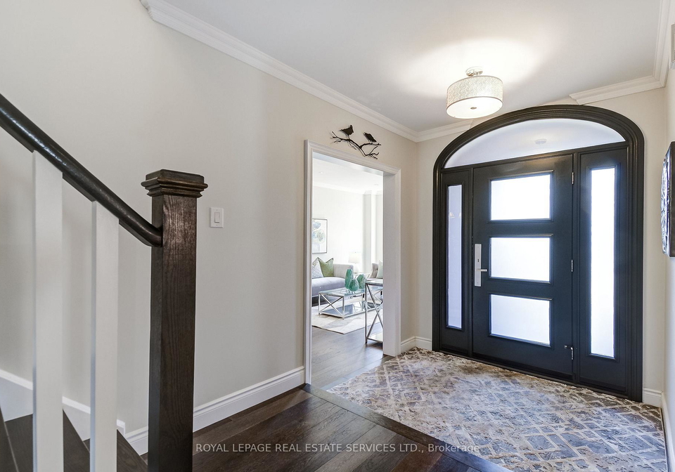 2192-grand-ravine-drive-oakville-ontario-w12976242