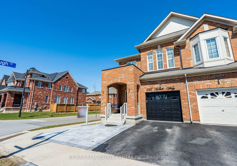 1067-urell-way-milton-ontario-w12976518