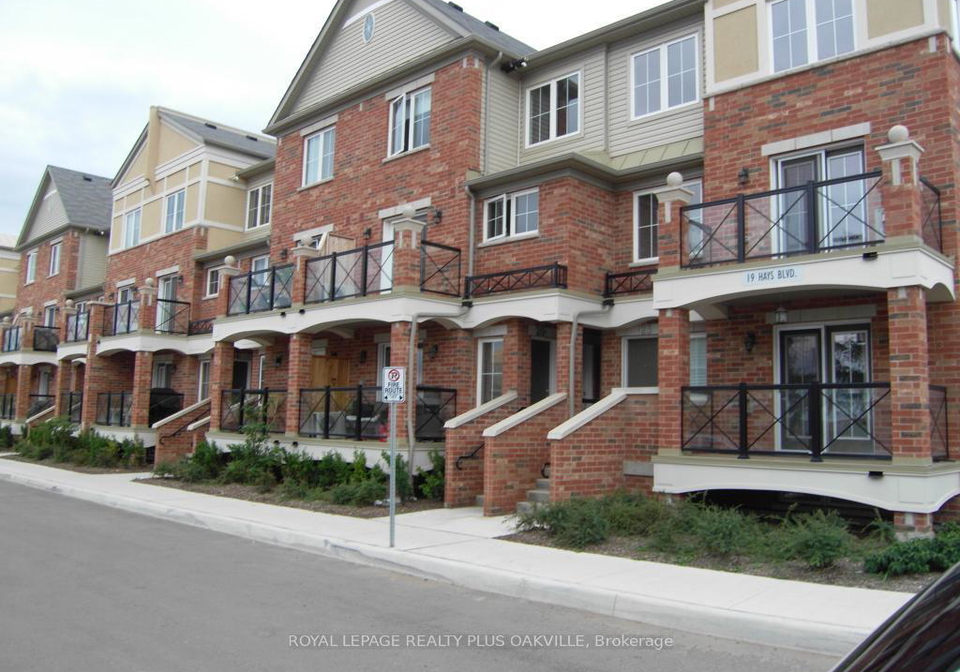 hays-boulevard-oakville-ontario-w12976610