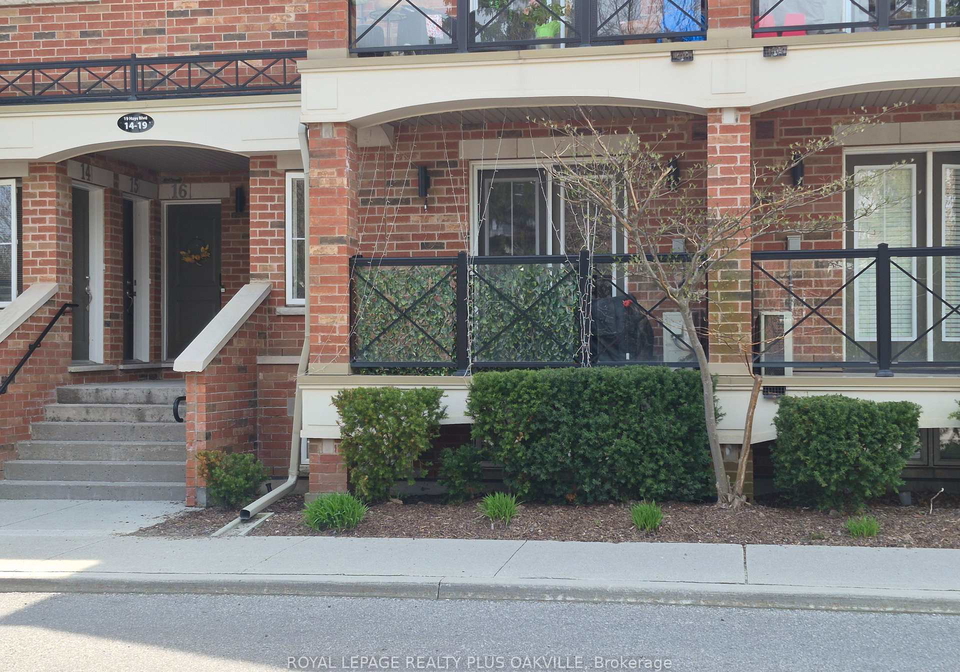 hays-boulevard-oakville-ontario-w12976610