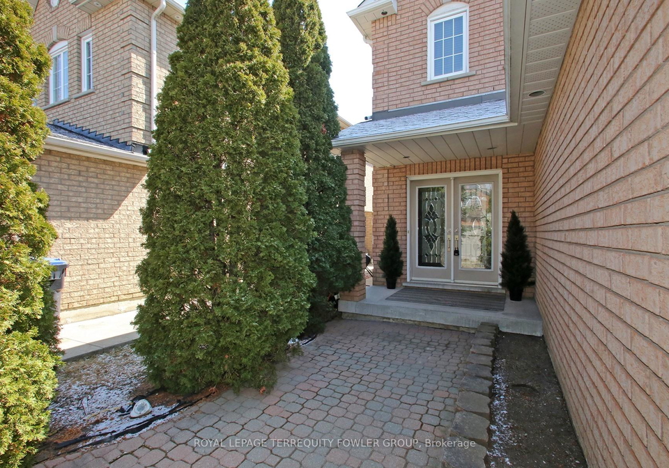 3-frustac-trail-caledon-ontario-w12976734