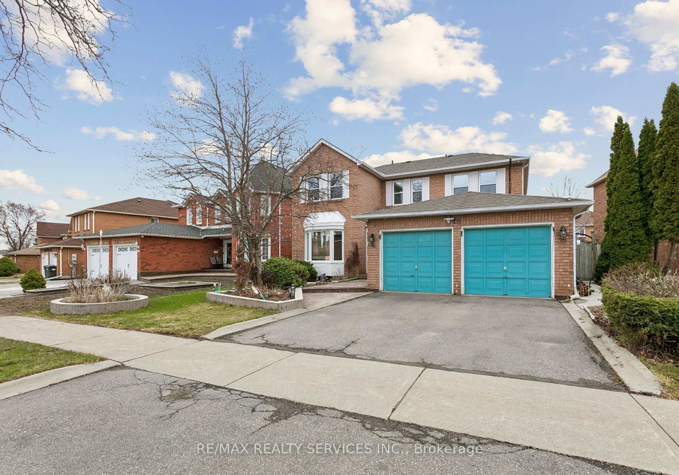 16-major-william-sharpe-drive-e-brampton-ontario-w12976788