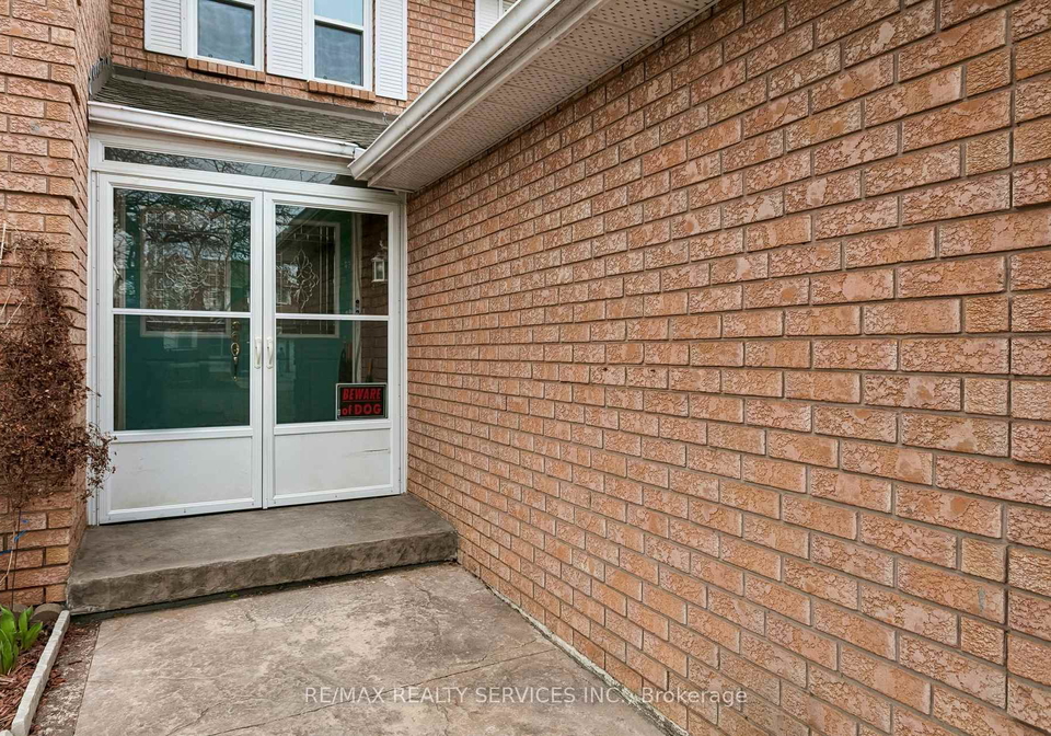 16-major-william-sharpe-drive-e-brampton-ontario-w12976788