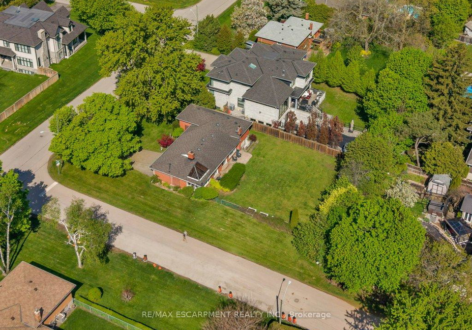 345-sandlewood-road-oakville-ontario-w12976824