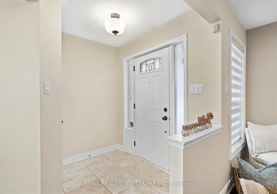 2879-westbury-court-mississauga-ontario-w12976870