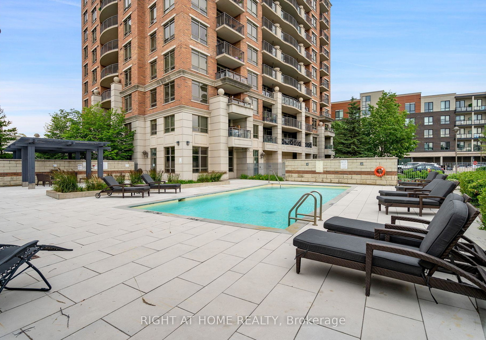 2379-central-park-drive-oakville-ontario-w12976962