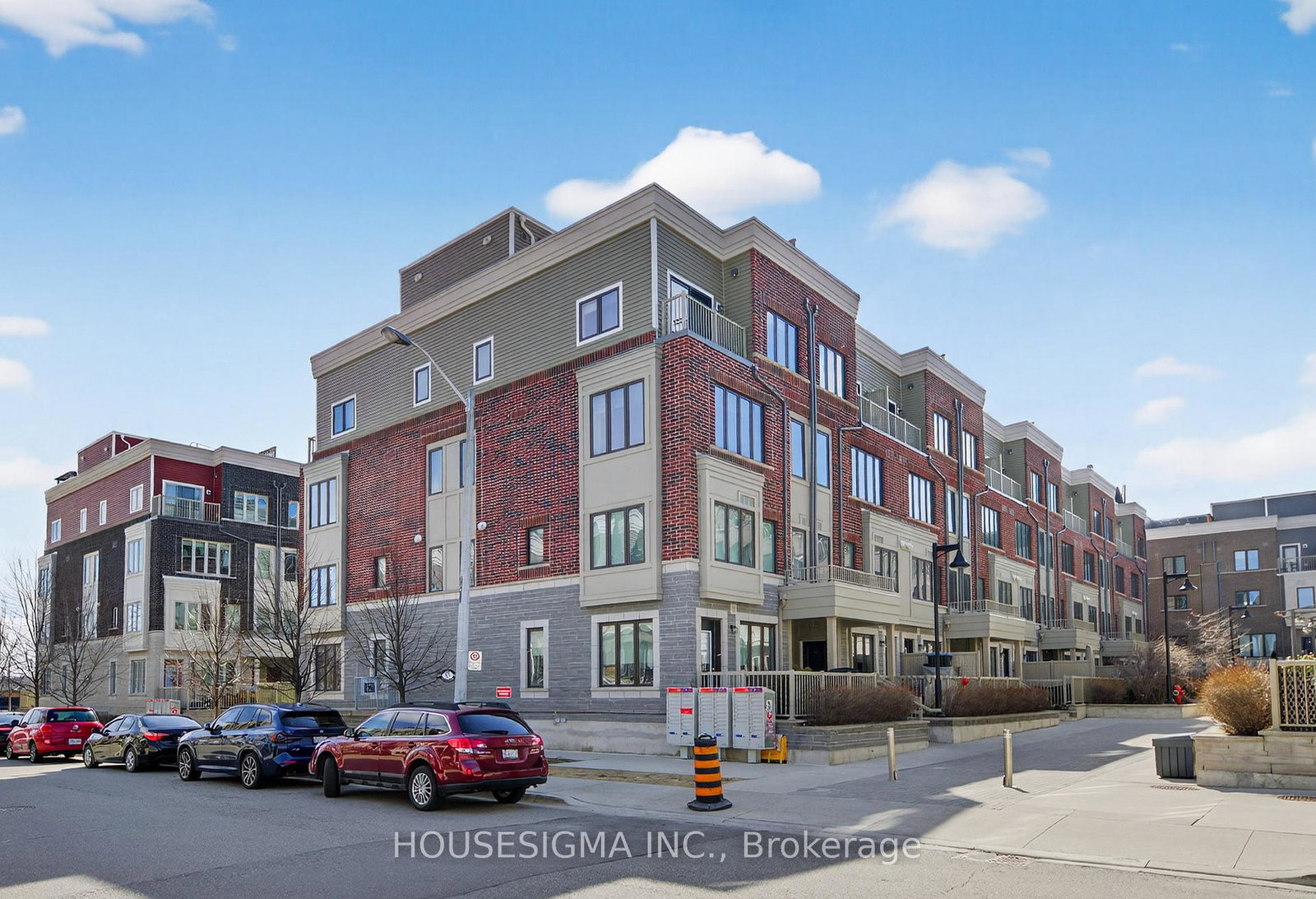 8eastwood-park-gardens-etobicoke-ontario-w12977040