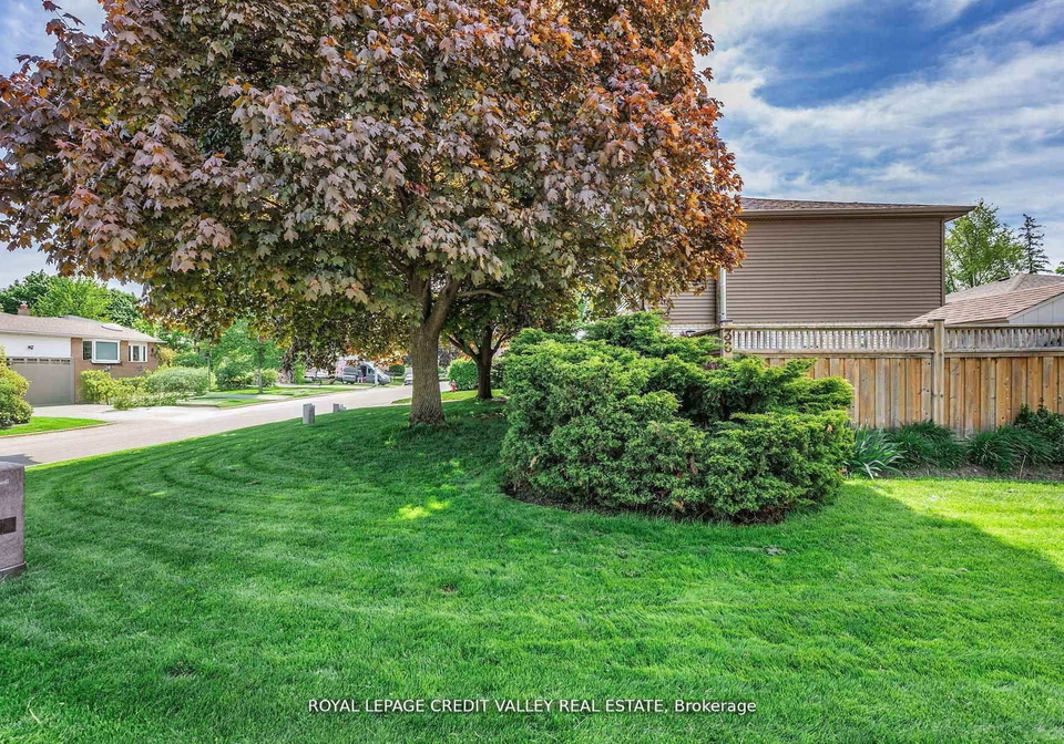 36-lockton-crescent-brampton-ontario-w12977196