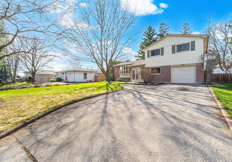 523-trafalgar-court-milton-ontario-w12977308
