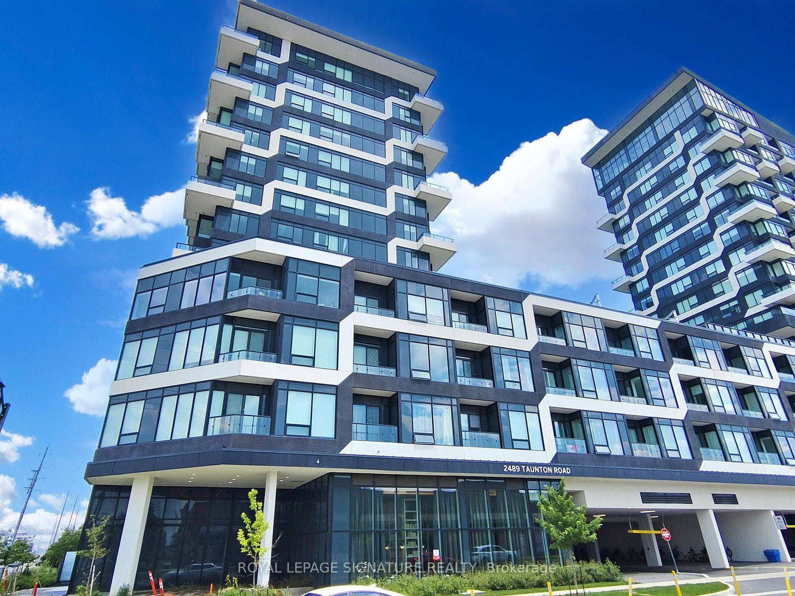 2489-taunton-road-oakville-ontario-w12977758