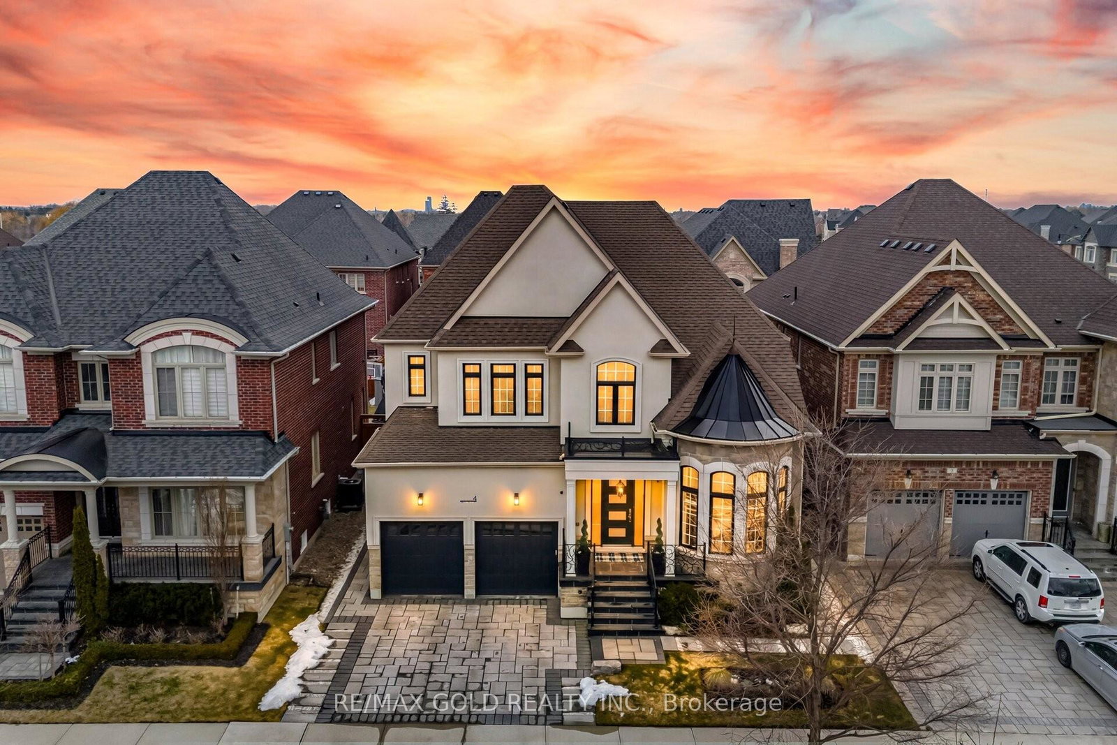 4-spain-crescent-brampton-ontario-w12977774