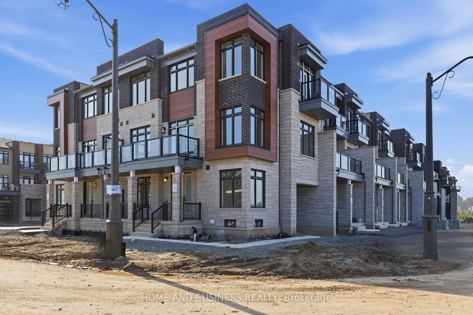 75-jack-bowerbank-boulevard-oakville-ontario-w12977822